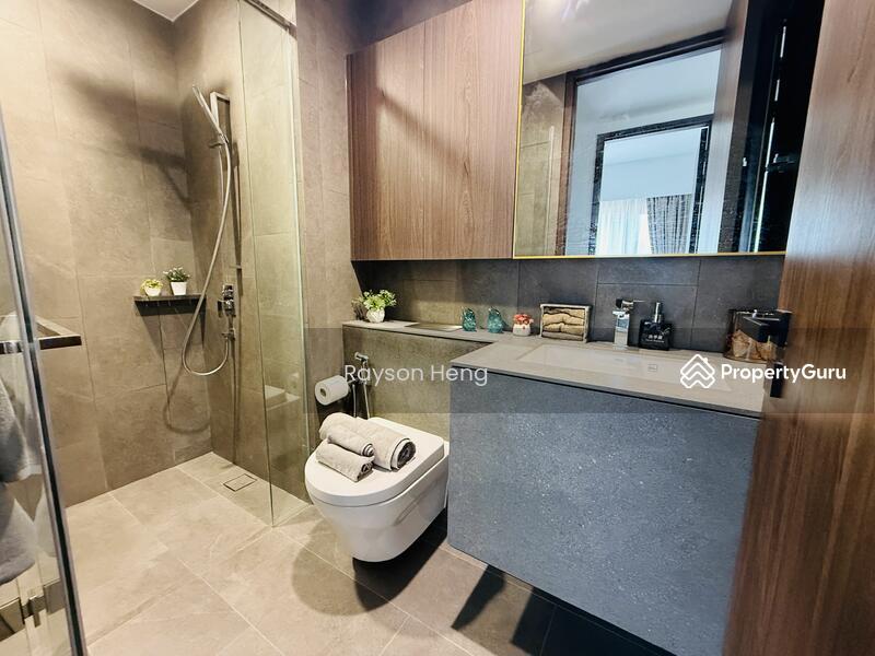 Condominium for Sale: D07, 188105