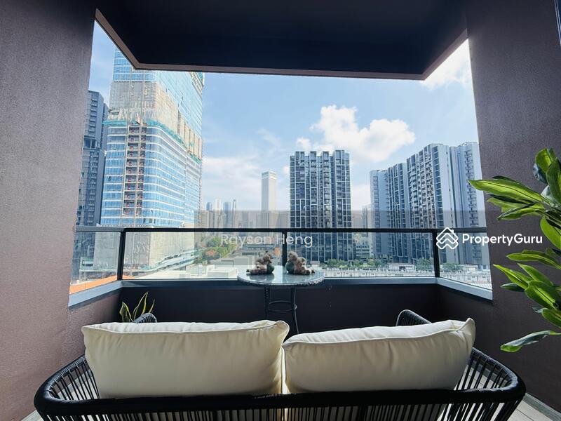 Condominium for Sale: D07, 188105