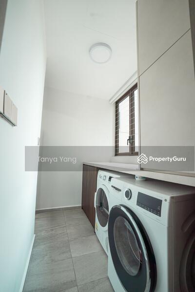 Condominium for Sale: D23, 677615