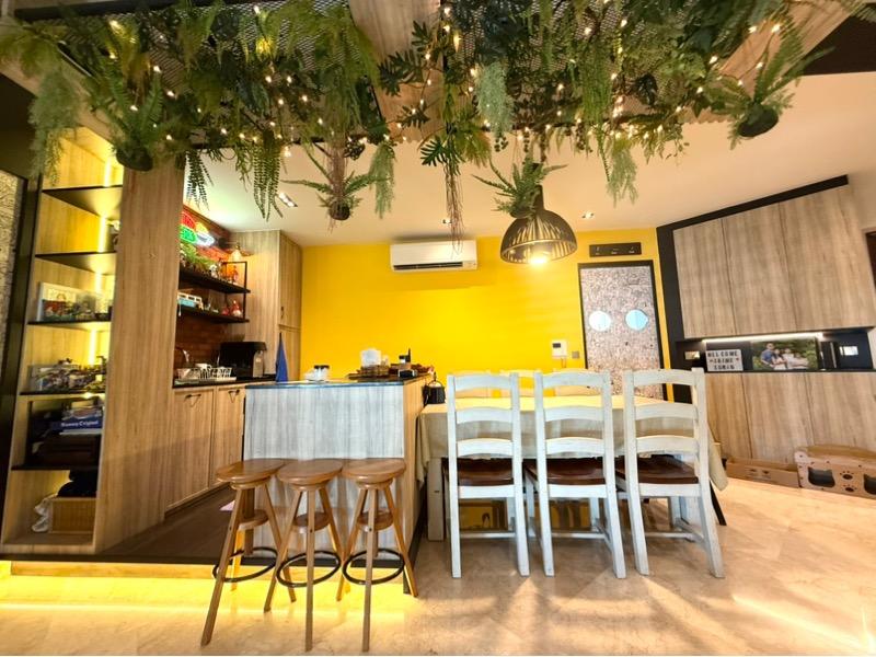 Oleander Towers Condominium For Sale, $2,488,888, 4 Bed 3 Bath 1,464 sqft $1,700.00 psf