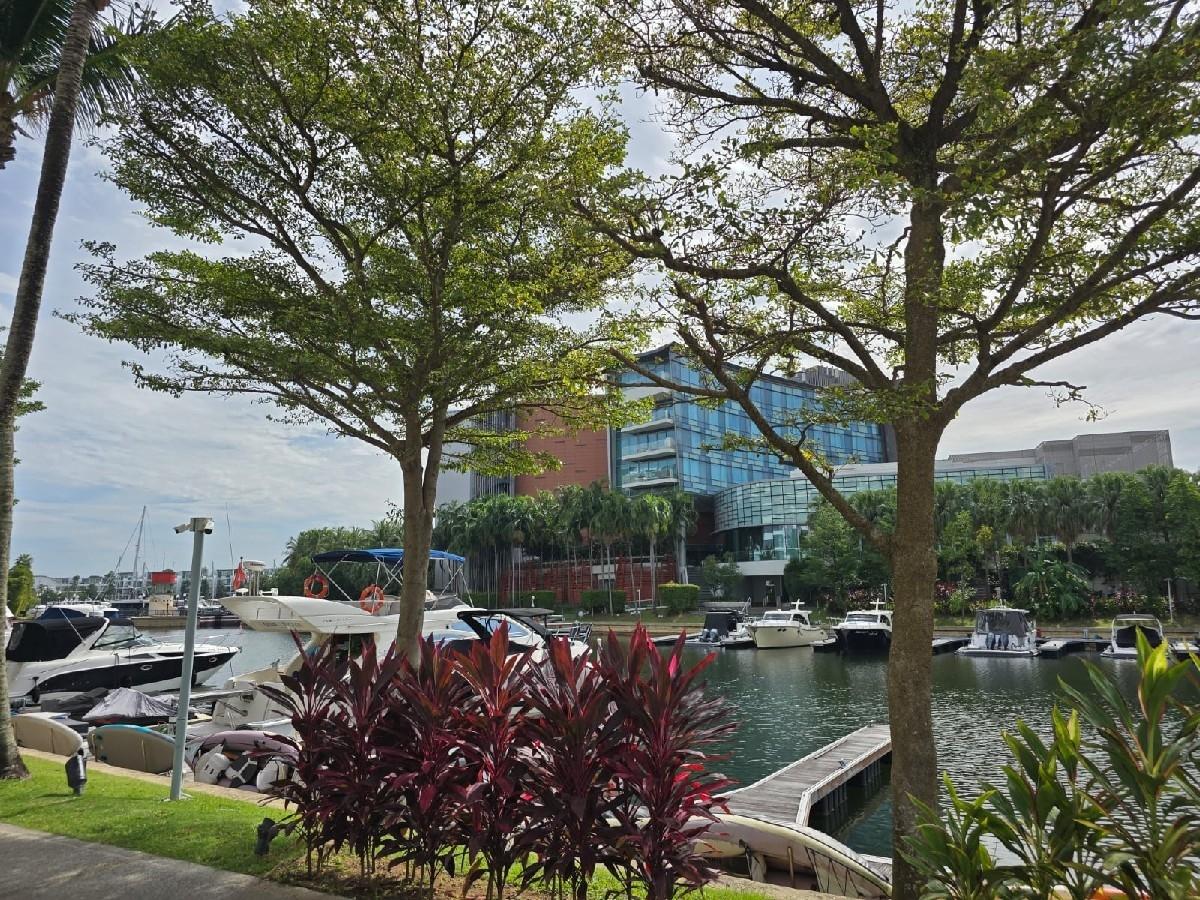 The Coast at Sentosa Cove Condominium For Sale, $4,800,000, 4 Bed 5 Bath 3,068 sqft $1,565.00 psf