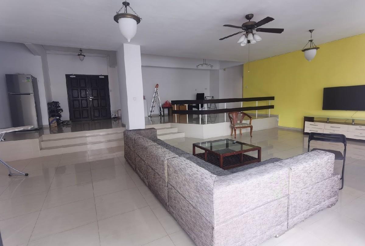 Prop-GPT: Condominium: D11  Tan Tong Meng Tower