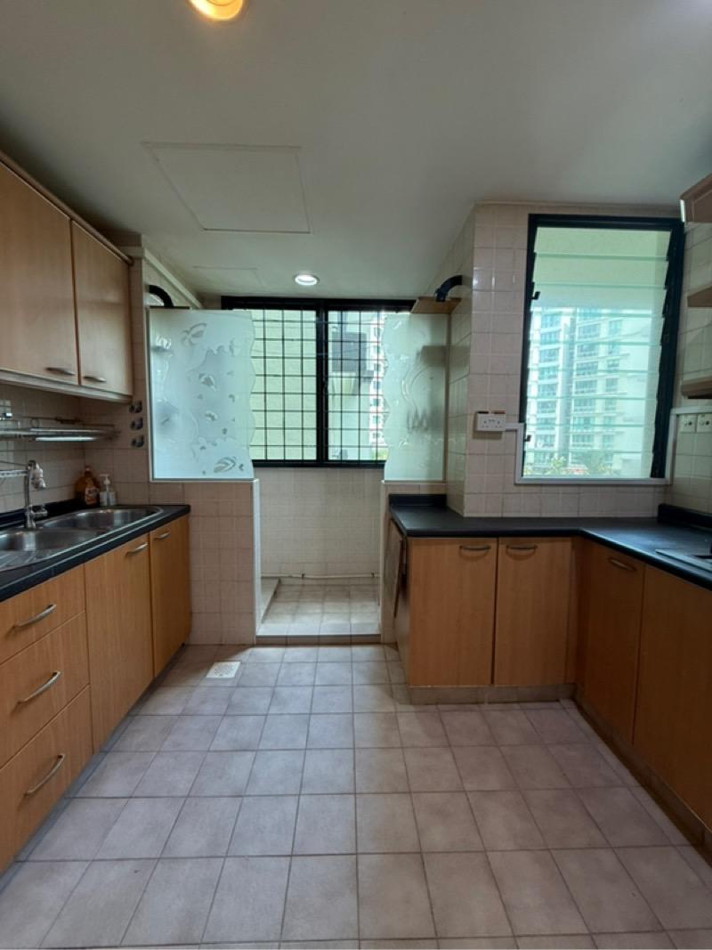 Simei Green Condominium Condominium For Sale, $1,320,000, 3 Bed 2 Bath 1,195 sqft $1,105.00 psf