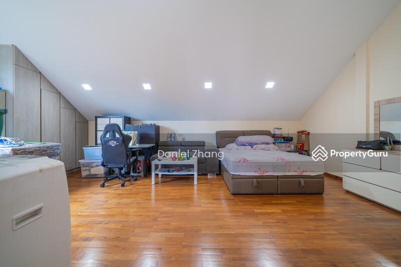 Sembawang Hills Estate