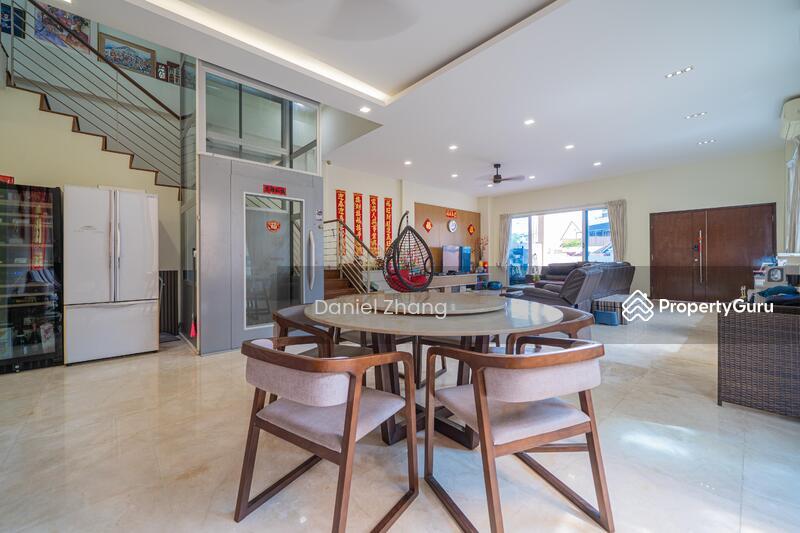 Sembawang Hills Estate