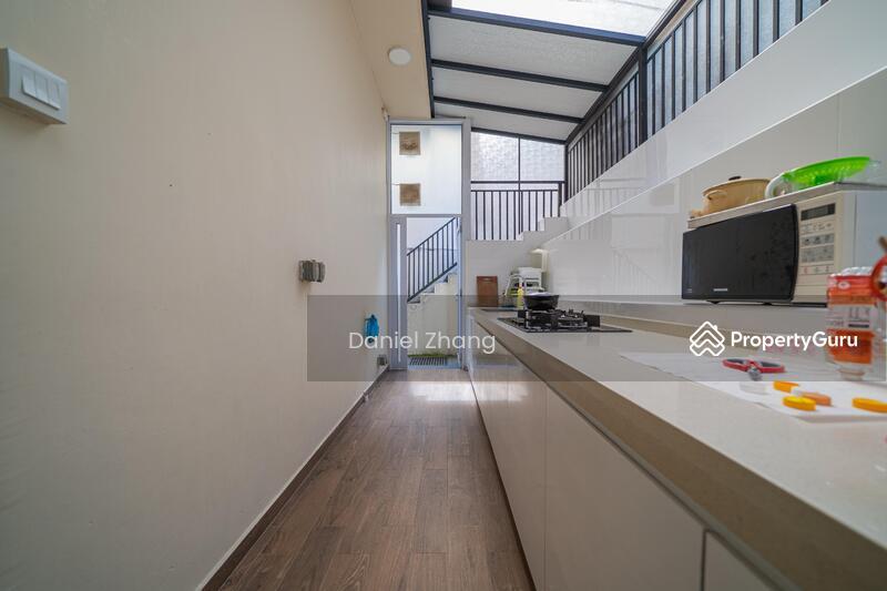 Sembawang Hills Estate