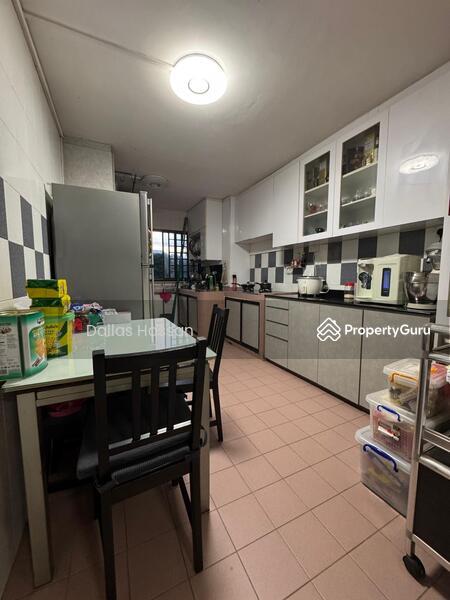 HDB Flat for Sale. , 257 Jurong East Street 24. , SGD 409,000 | 99-year lease. 