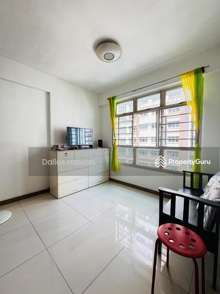 Prop-GPT: HDB Flat: D23 Bukit Batok 450D Bukit Batok West Avenue 6