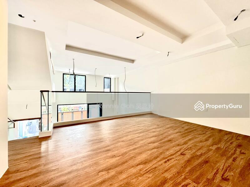 Serangoon Garden. Brand New Modern Inter Terrace!