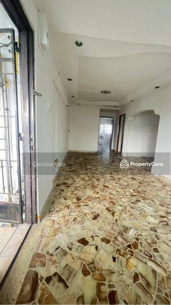 HDB Flat for Sale: D12, 330093
