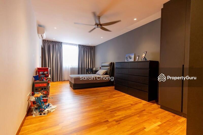 Corner Terrace for Sale: D28, 808910