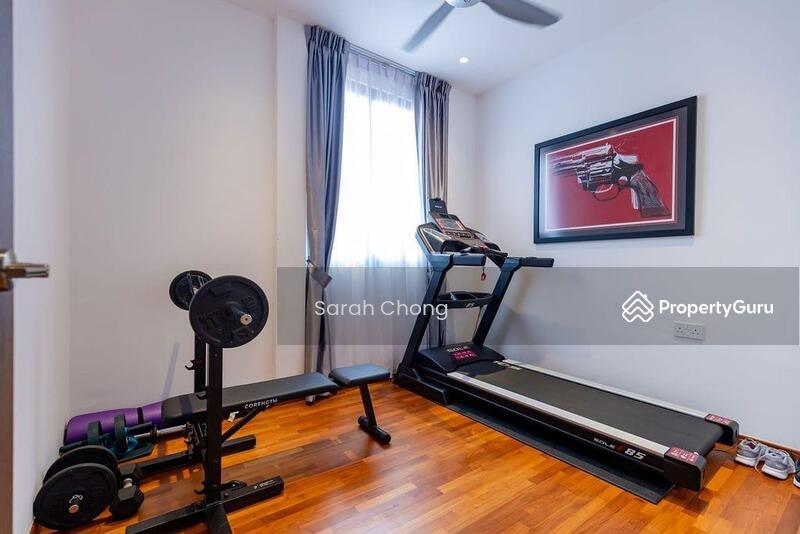 Corner Terrace for Sale: D28, 808910
