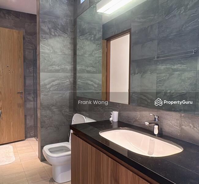 Semi-Detached for Sale: Hillview, D23, 668273