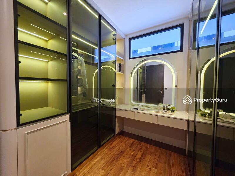  Eminence Landed  D17 Brand New Semi-D @ Pasir Ris