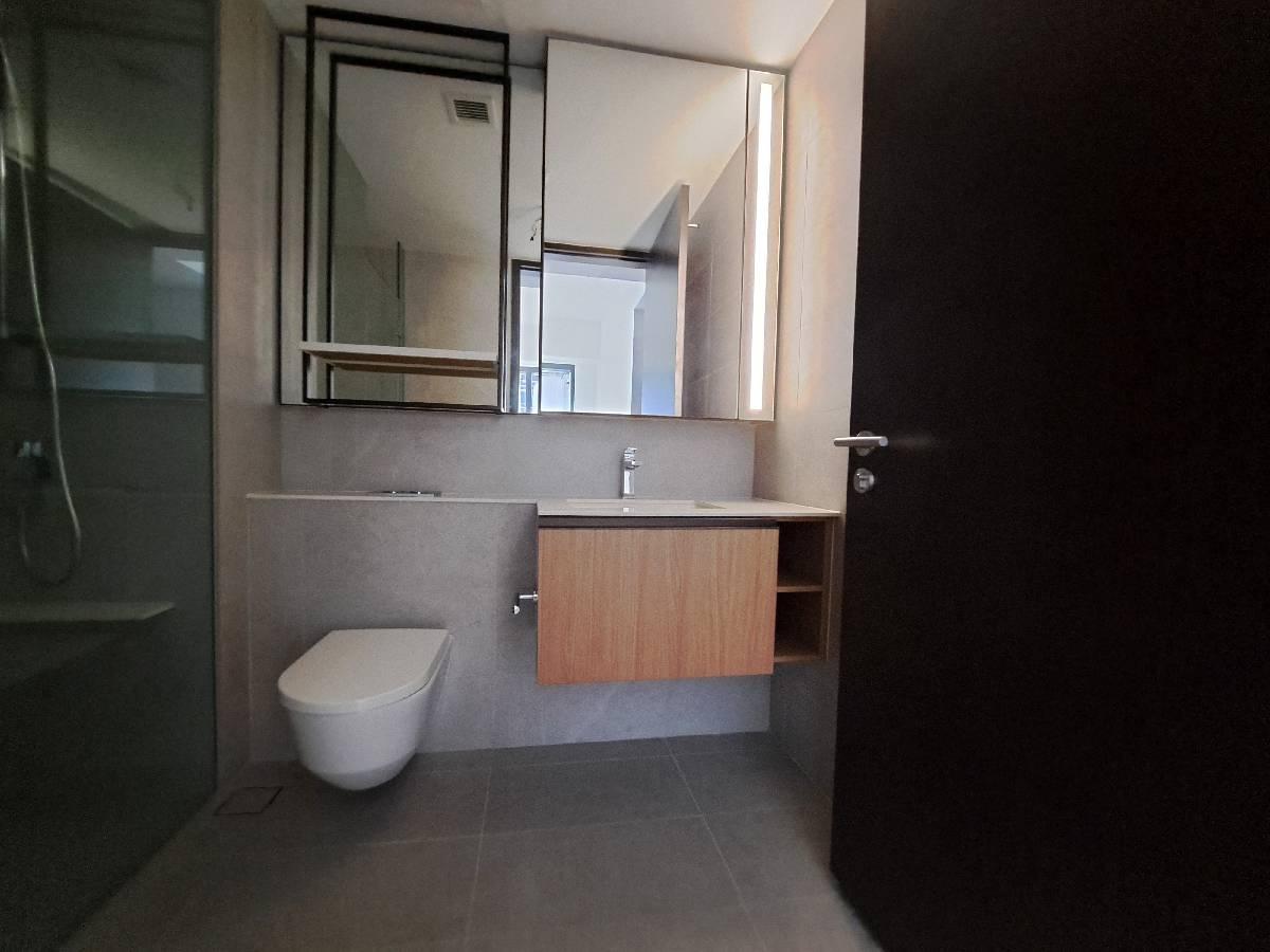 JadeScape Condominium For Sale, $1,800,000, 2 Bed 2 Bath 764 sqft $2,356.00 psf