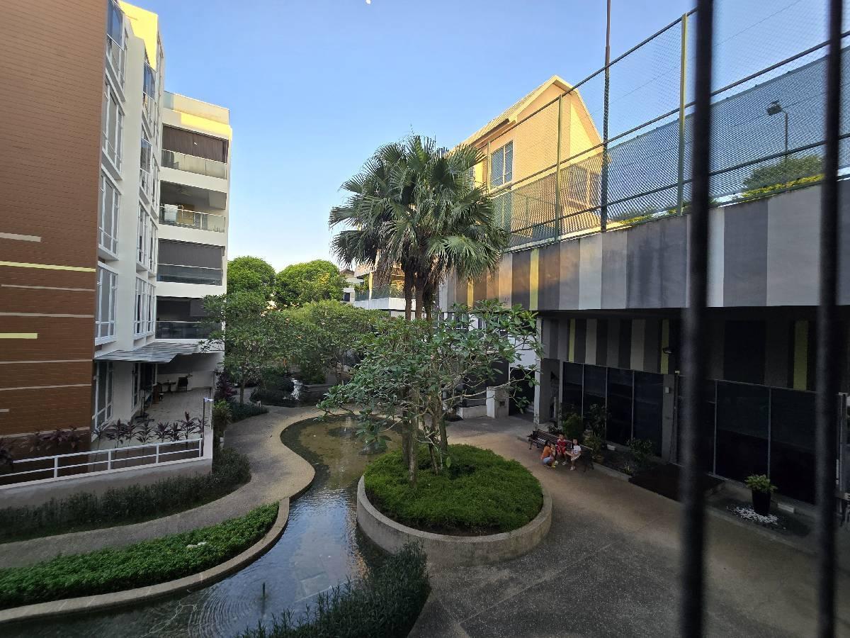 Condominium for Sale: D27, 759158