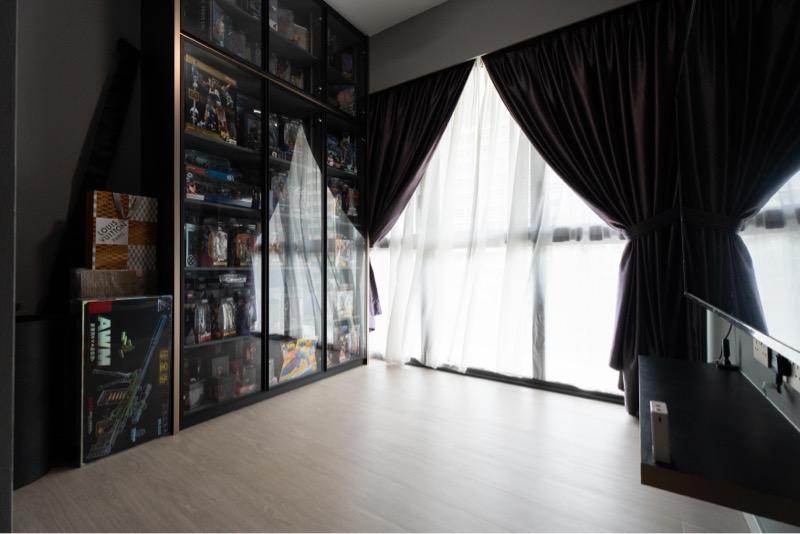 iNz Residence Condominium For Sale, $1,300,000, 3 Bed 2 Bath 883 sqft $1,472.00 psf