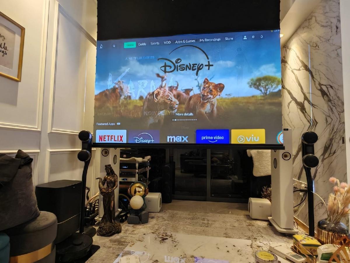 Stirling Residences Condominium For Sale, $1,550,000, 2 Bed 1 Bath 624 sqft $2,484.00 psf