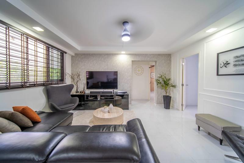 888 Tampines Street 81 HDB Apartment For Sale, $680,000, 3 Bed 2 Bath 1,162 sqft $585.00 psf