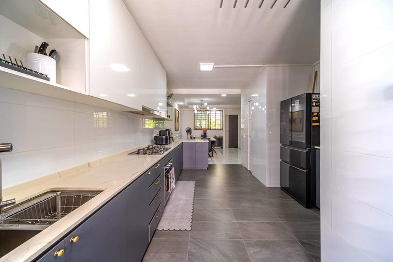 888 Tampines Street 81 HDB Apartment For Sale, $680,000, 3 Bed 2 Bath 1,162 sqft $585.00 psf