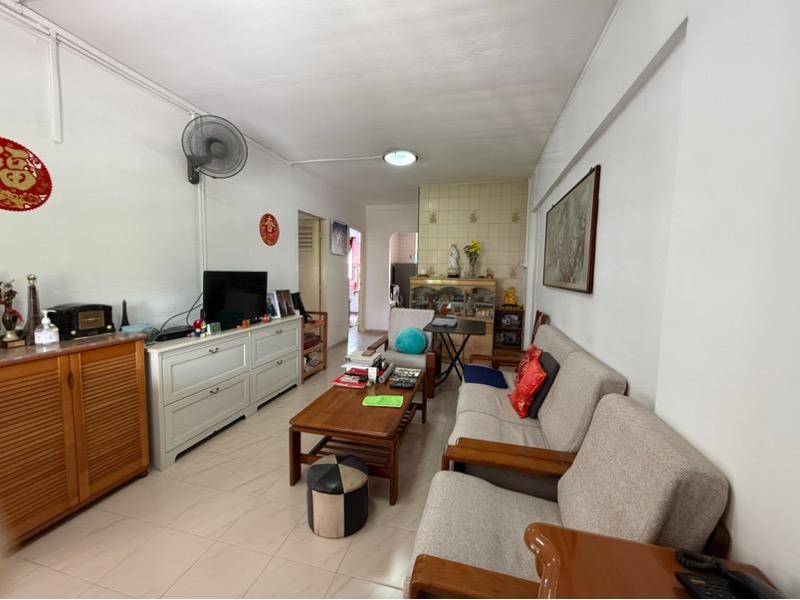 Prop-GPT: HDB Apartment: D22 Boon Lay 507 Jurong West Street 52