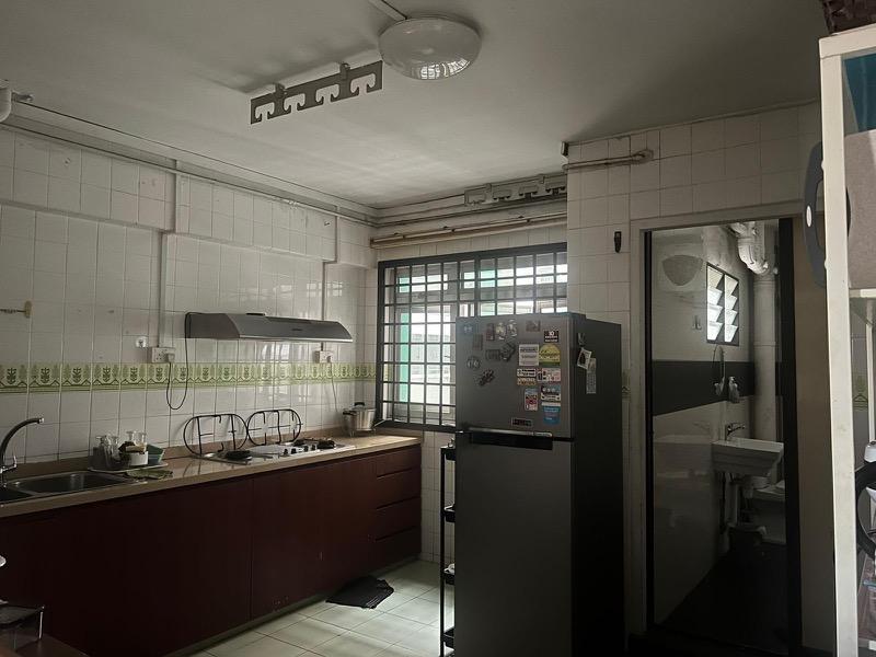 94B Bedok North Avenue 4 HDB Apartment For Sale, $1,100,000, 3 Bed 2 Bath 1,539 sqft $715.00 psf