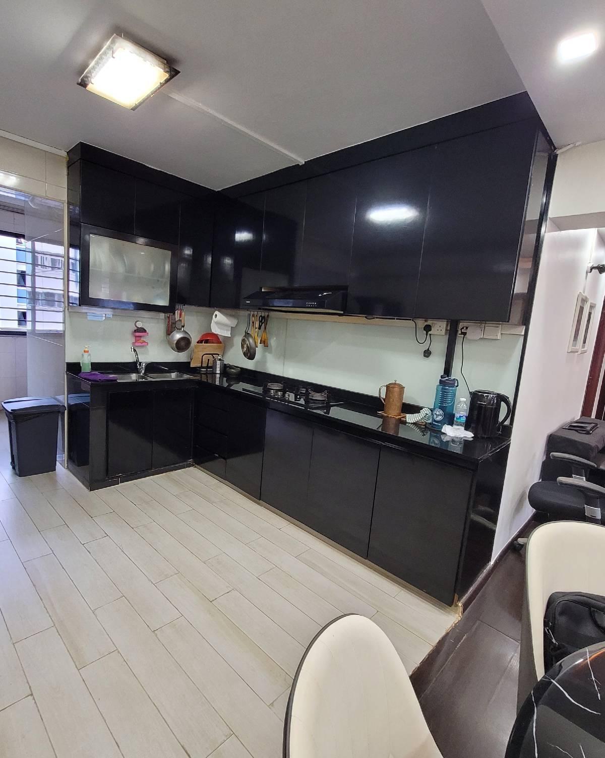 127 Pasir Ris Street 11 HDB Apartment For Sale, $650,000, 3 Bed 2 Bath 1,130 sqft $575.00 psf