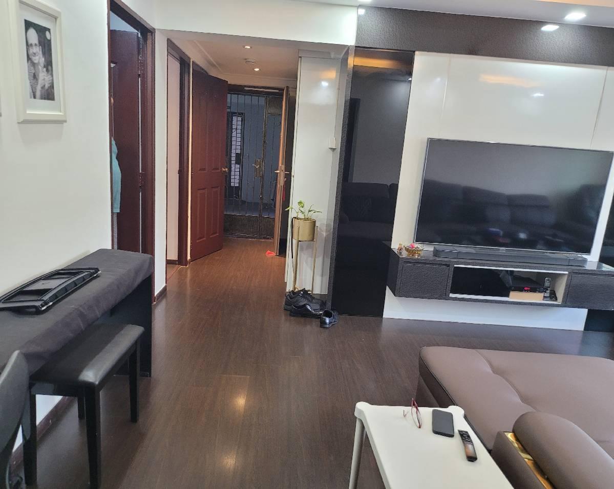 127 Pasir Ris Street 11 HDB Apartment For Sale, $650,000, 3 Bed 2 Bath 1,130 sqft $575.00 psf