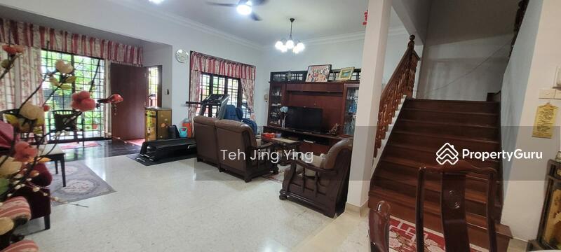 Prop-GPT: Semi-Detached: D11  Watten Estate