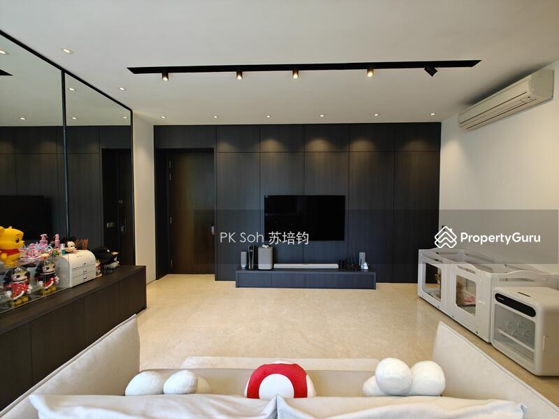 Prop-GPT: Apartment: D09  Residences at 338A