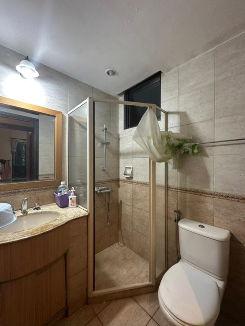 Regent Heights Condominium For Sale, $1,100,000, 3 Bed 3 Bath 1,023 sqft $1,075.00 psf