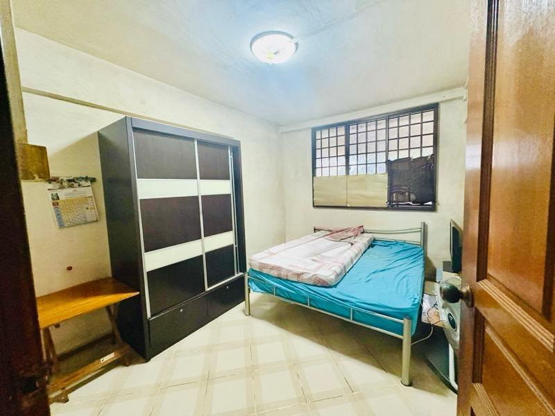 774 Yishun Avenue 3 HDB Apartment For Sale, $400,000, 2 Bed 2 Bath 688 sqft $581.00 psf