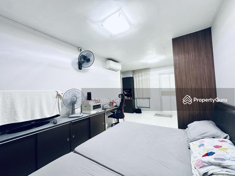 HDB Flat for Sale: D23, 670473
