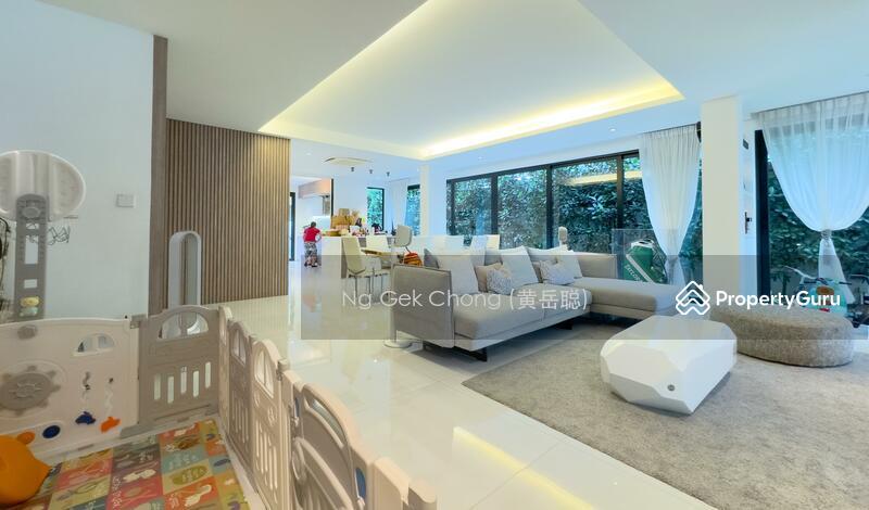 Prop-GPT: Semi-Detached: D19  ONLY 4 YEARS NEW Semi Detached in Serangoon Gardens