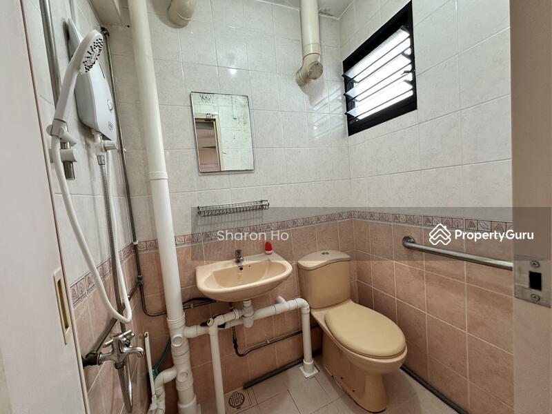 301 Clementi Avenue 4