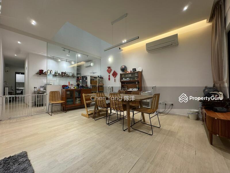 Corner Terrace for Sale: Macpherson, D13, 368660
