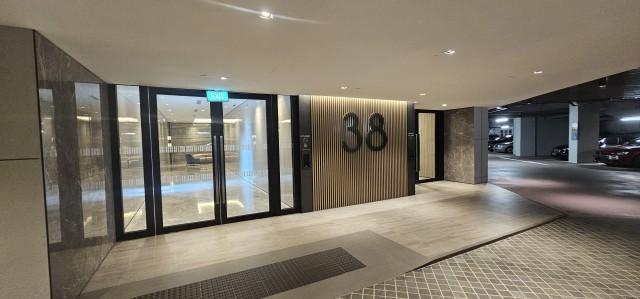 Leedon Green Condominium For Sale, $1,660,000, 1 Bed 1 Bath 538 sqft $3,086.00 psf