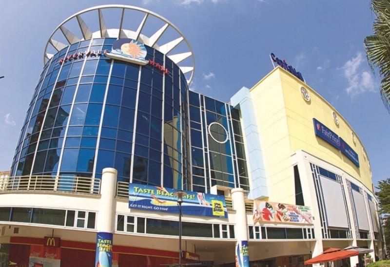 4A landed feel ground floor b186C Rivervale Next to Rivervale Mall HDB Apartment For Sale, $570,000, 3 Bed 2 Bath 979 sqft $582.00 psf