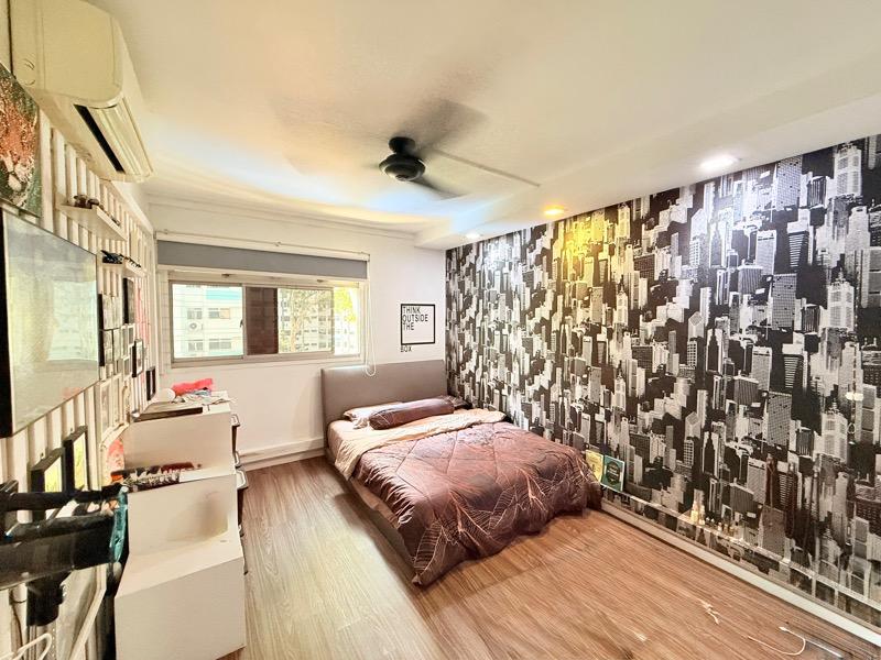 420 Woodlands Street 41 HDB Apartment For Sale, $1,150,000, 5 Bed 3 Bath 1,905 sqft $604.00 psf