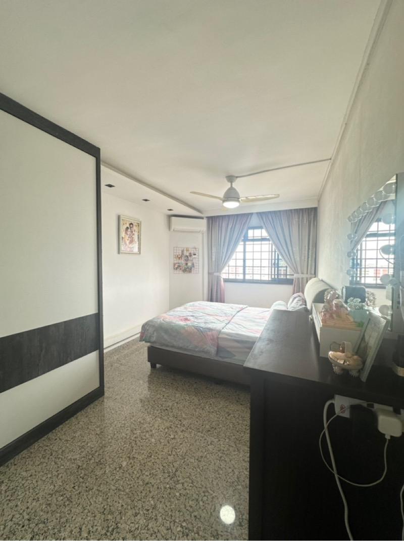 699 Hougang Street 52 HDB Apartment For Sale, $860,000, 3 Bed 2 Bath 1,291 sqft $666.00 psf