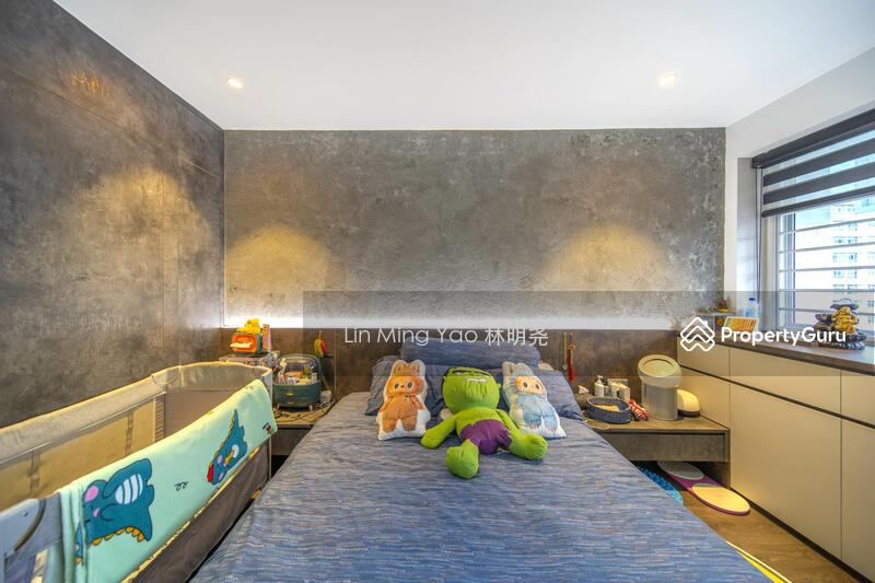 HDB Flat for Sale: Yishun, D27, 760419