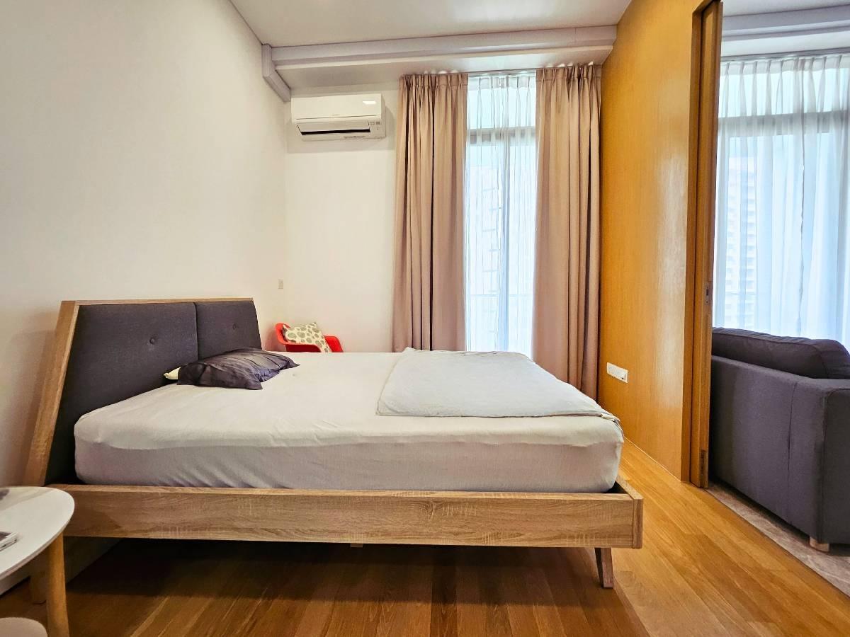 The Laurels @ Cairnhill Road Condominium For Sale, $1,599,000, 1 Bed 1 Bath 549 sqft $2,913.00 psf