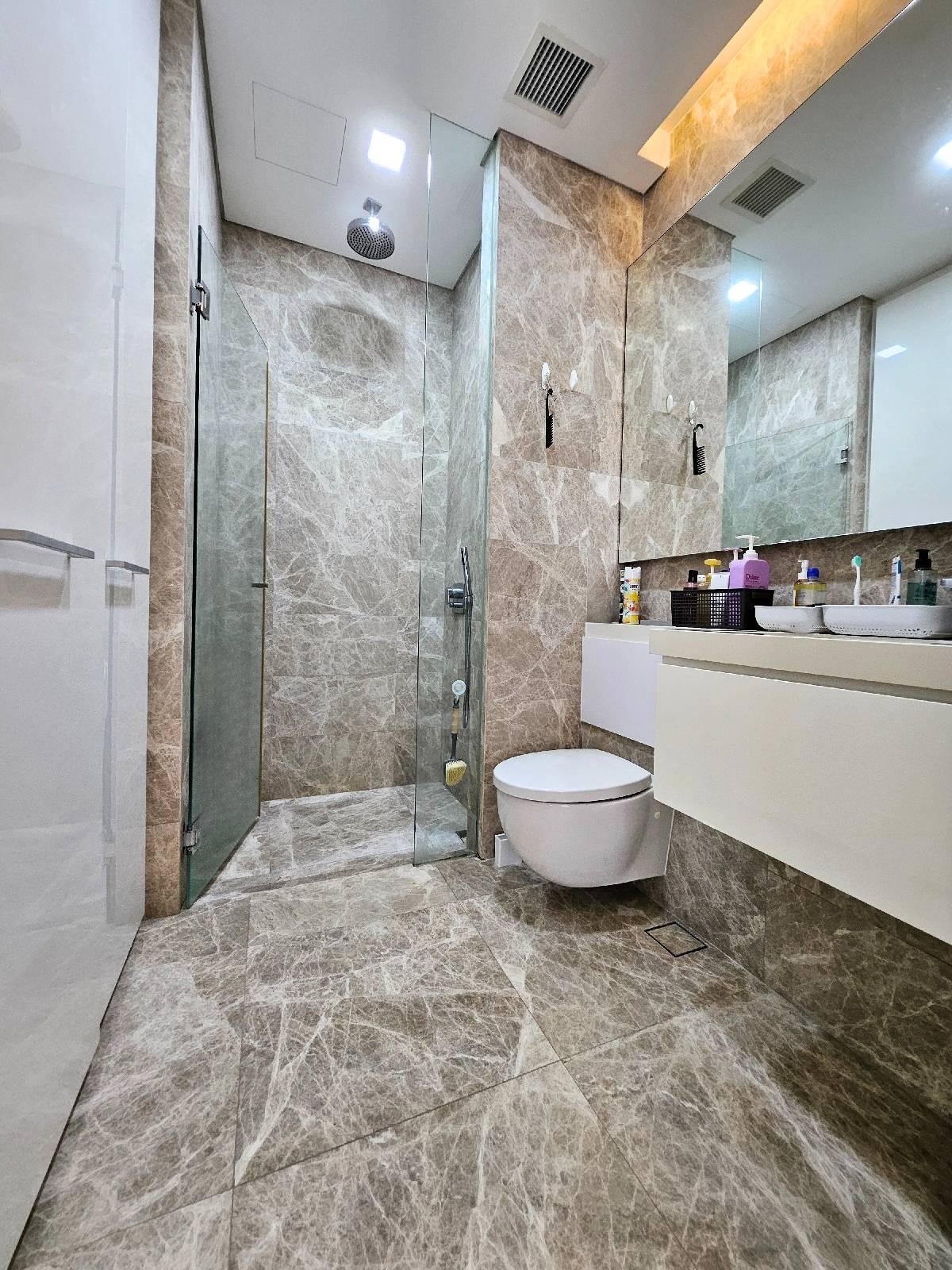 The Laurels @ Cairnhill Road Condominium For Sale, $1,599,000, 1 Bed 1 Bath 549 sqft $2,913.00 psf