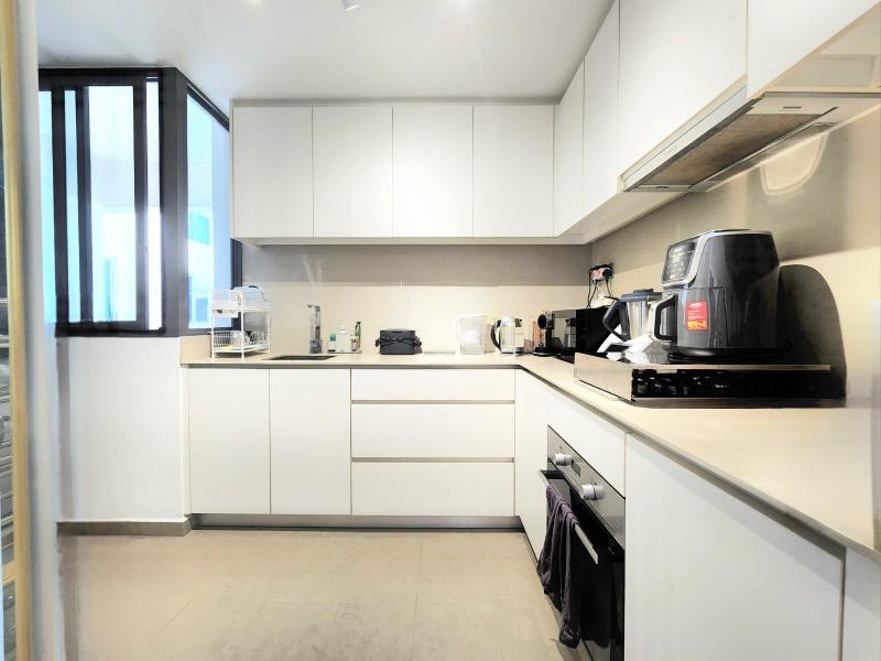 RIVERSAILS Condominium For Sale, $1,280,000, 2 Bed 2 Bath 883 sqft $1,450.00 psf