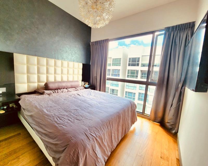 RIVERSAILS Condominium For Sale, $1,280,000, 2 Bed 2 Bath 883 sqft $1,450.00 psf