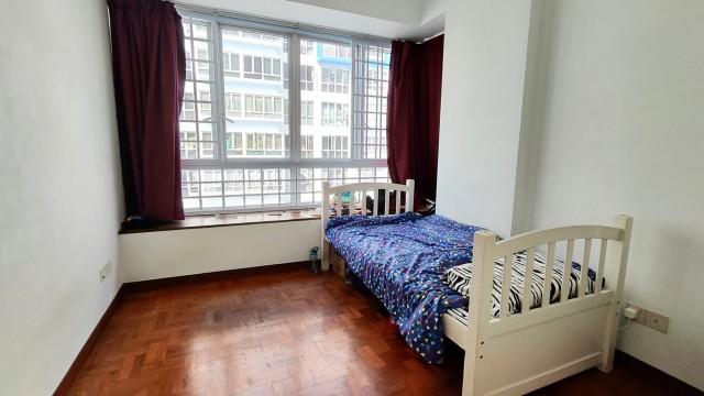 La Casa Condominium For Sale, $1,300,0003 Bath 1,195 sqft $1,088.00 psf