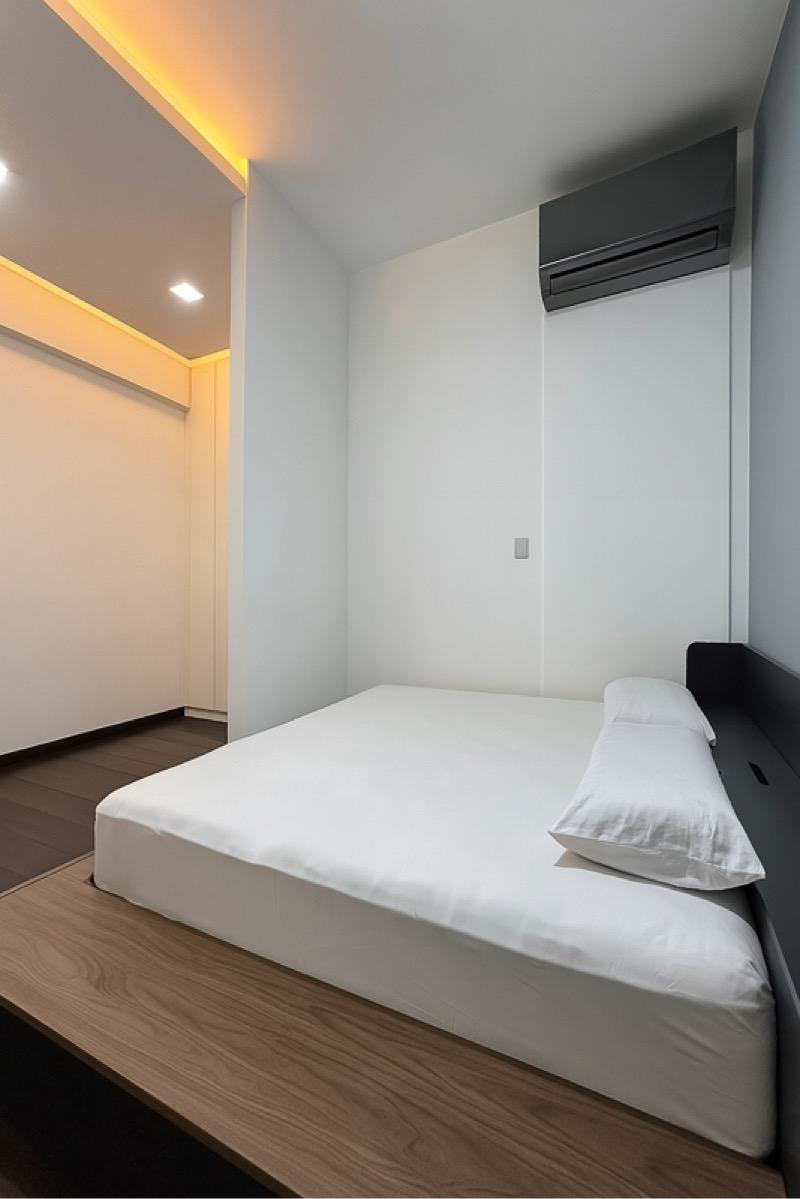 92 Dawson Road HDB Apartment For Sale, $1,190,000, 3 Bed 2 Bath 1,022 sqft $1,164.00 psf