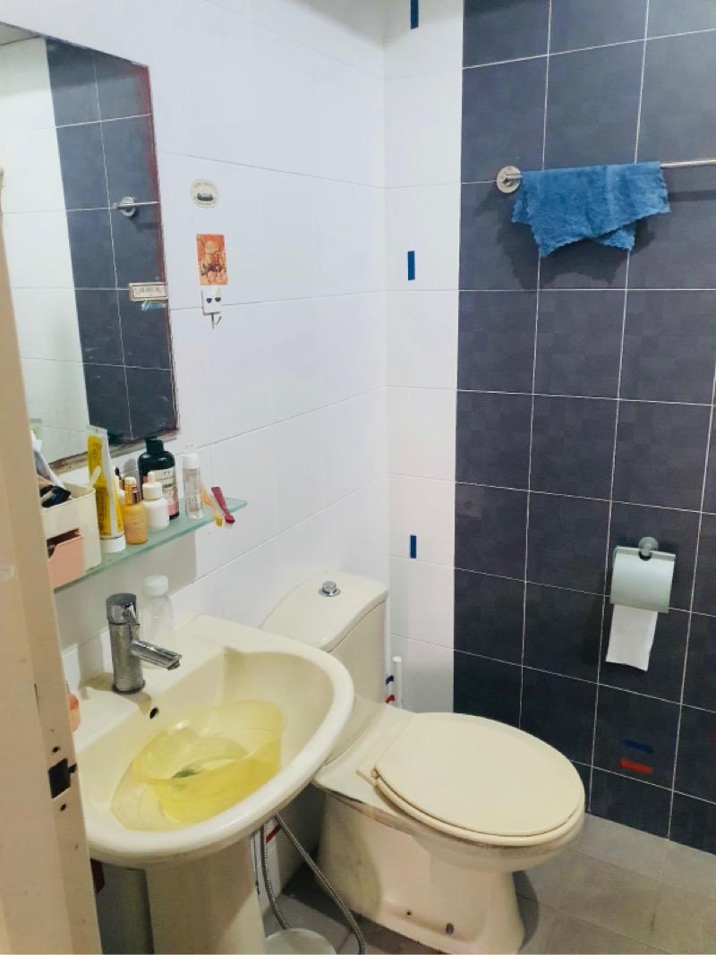 18B Holland Drive HDB Apartment For Sale, $1,080,000, 3 Bed 2 Bath 936 sqft $1,154.00 psf