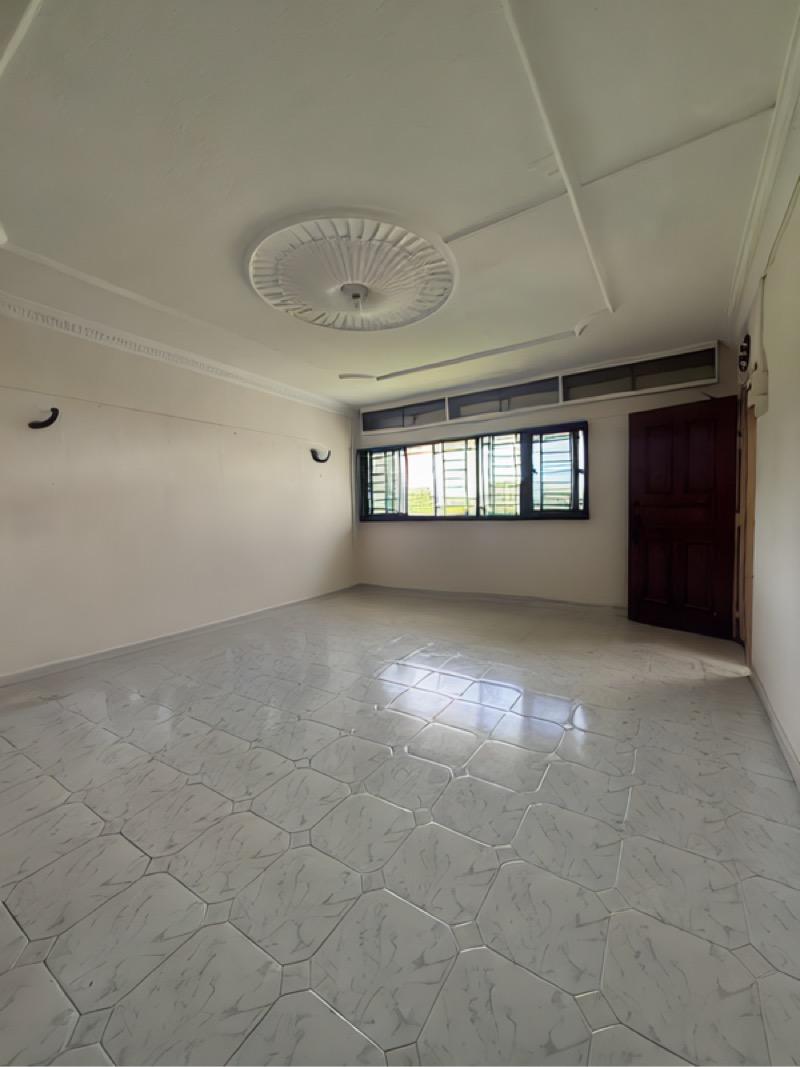Prop-GPT: HDB Apartment: D04 Telok Blangah 58 Telok Blangah Heights
