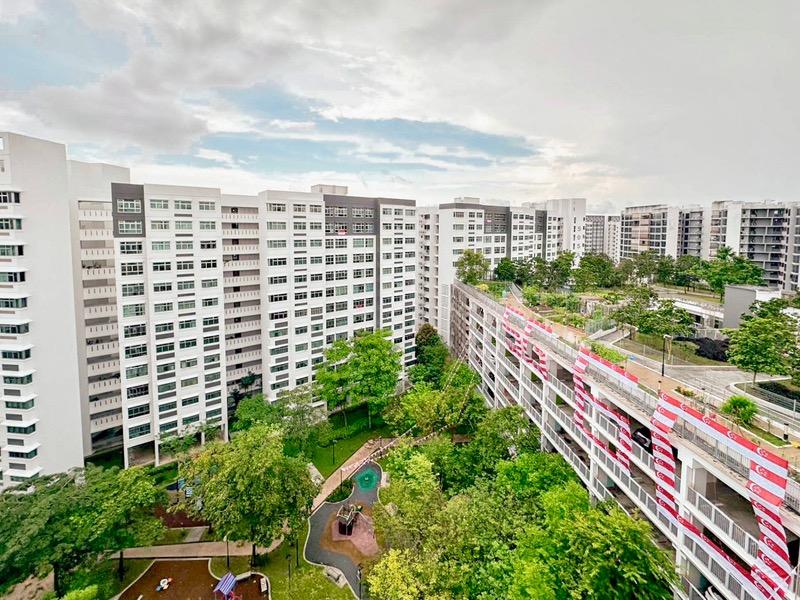 HDB Apartment for Sale: Yishun, D27, 764504